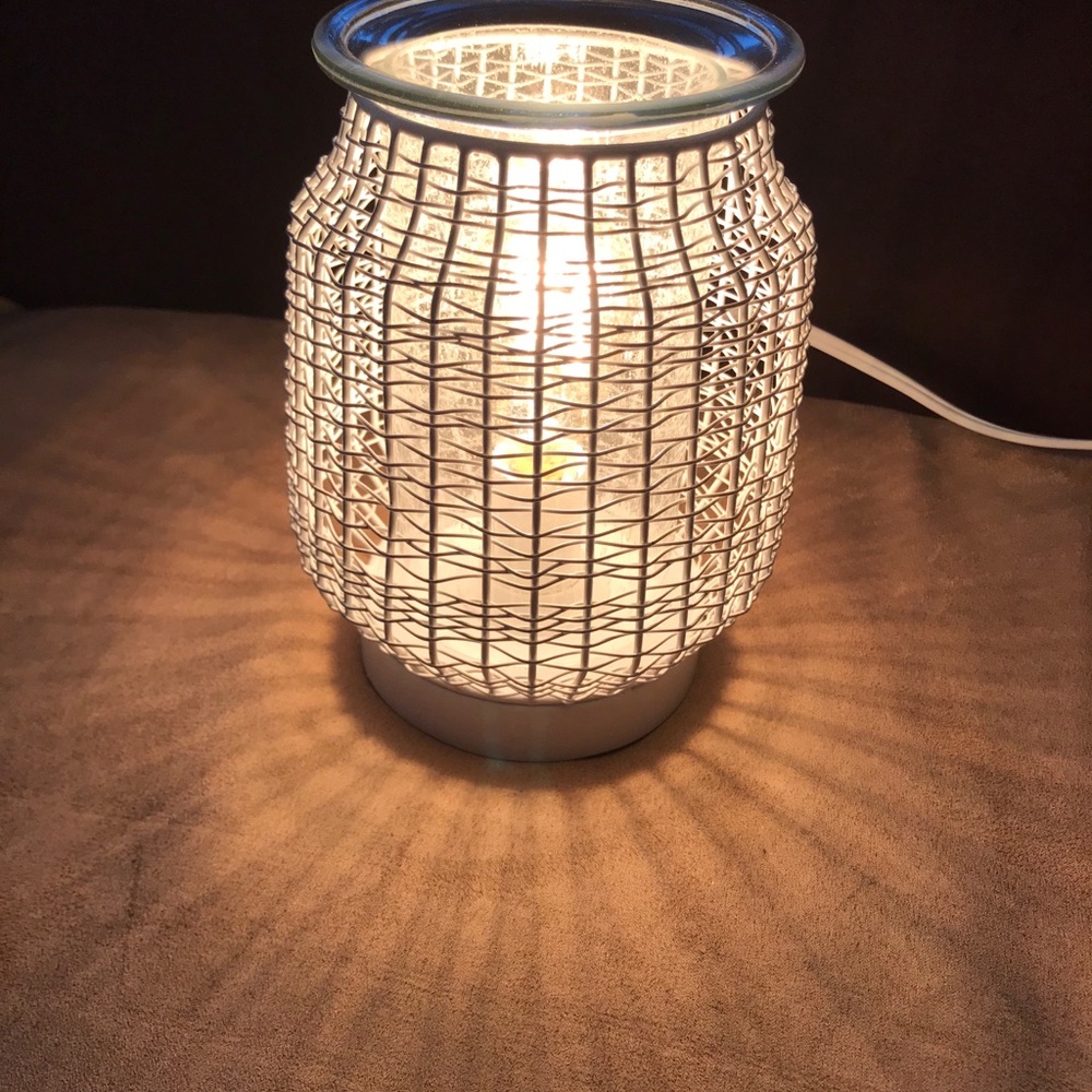 Wicker warmer